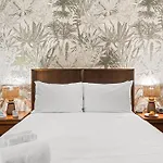 Sosuite At The Loxley - Old City